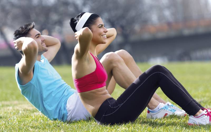 Hacer ejercicio poco tiempo al día reduce el peligro de padecer diversas enfermedades.