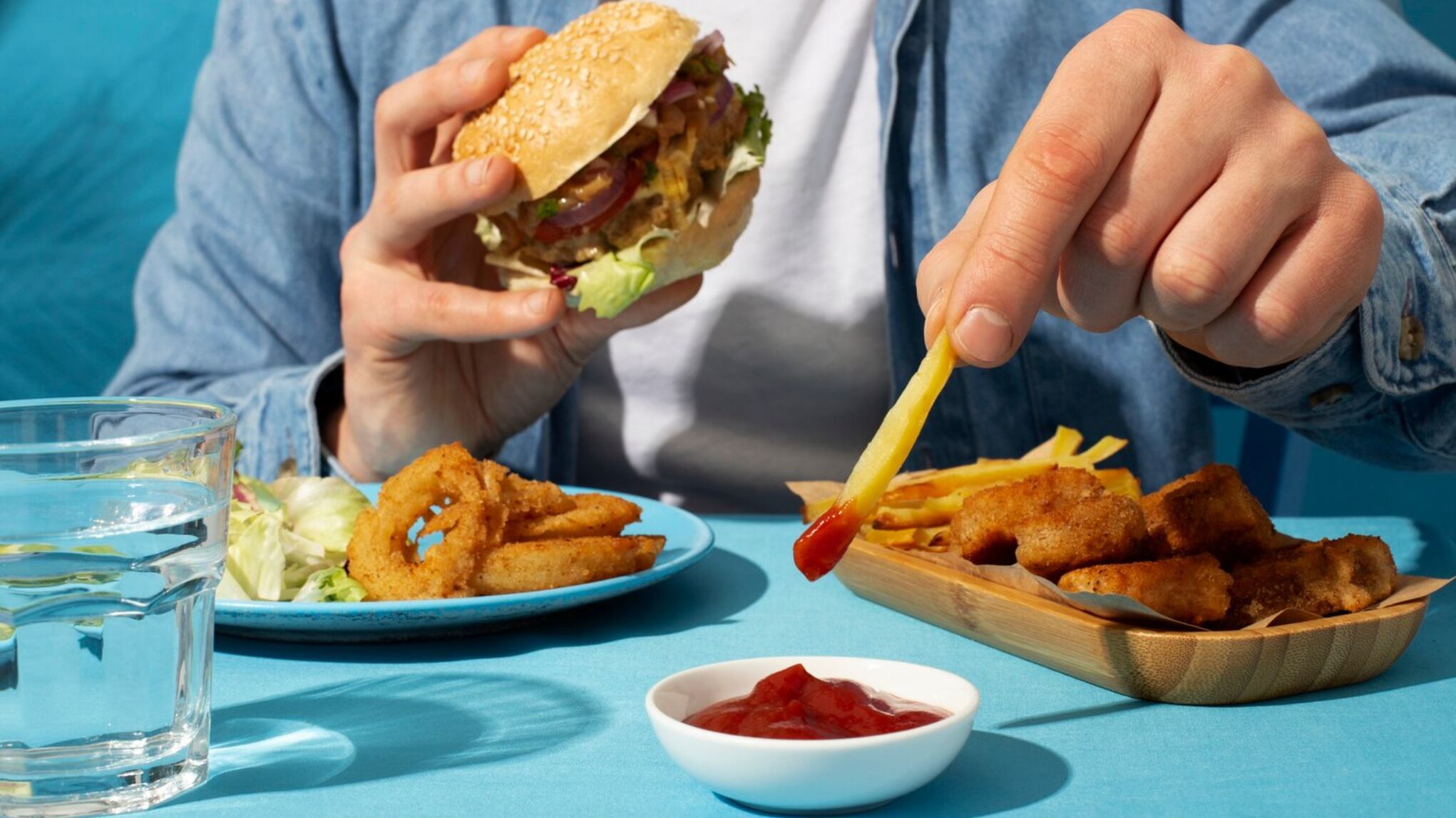 La comida rápida suele afectar la digestión
