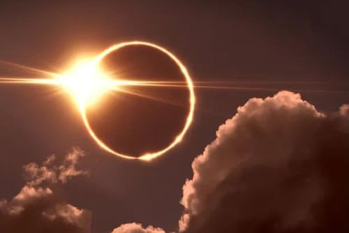 Qué no y que sí hacer en este eclipse solar 2024 para aprovechar su fuerza sanadora