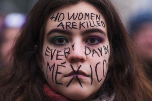 Día de la Mujer: cuentas pendientes en igualdad y amenazas de retroceso