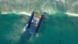 Este generador flotante convierte las olas del mar en energía